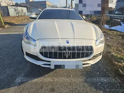 Photo 1 of 24: 2017 Maserati Quattroporte 350 — Korean insurance auction