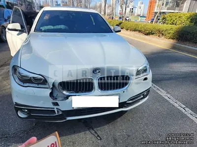 Photo 1 of 17: 2016 BMW 520d xDrive, VIN WBA5E7106GG158162 — Korean insurance auction