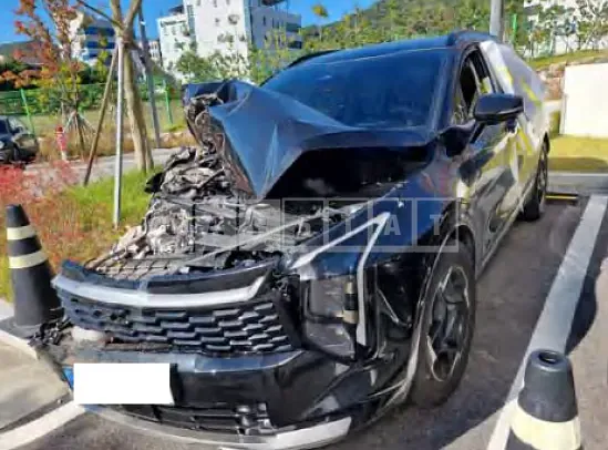 Photo 2 of 39: 2025 Kia Sportage — Korean insurance auction