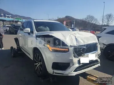 Photo 1 of 5: 2020 Volvo XC90 T6 AWD — Korean insurance auction