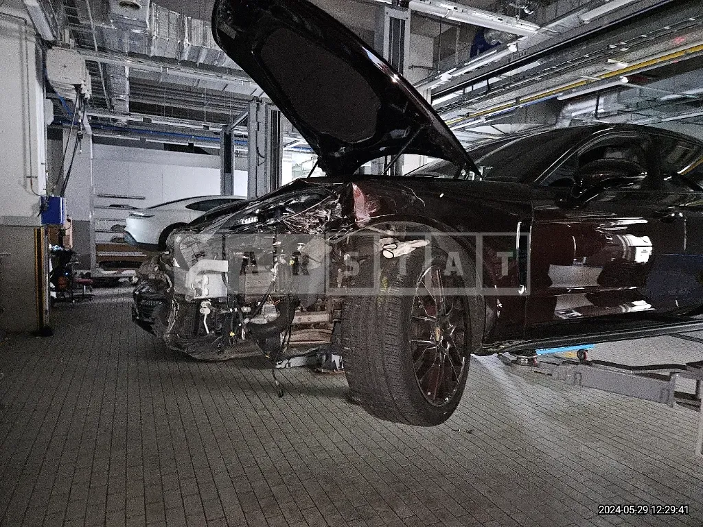 Photo 2 of 50: 2020 Porsche Panamera 4 — Korean insurance auction
