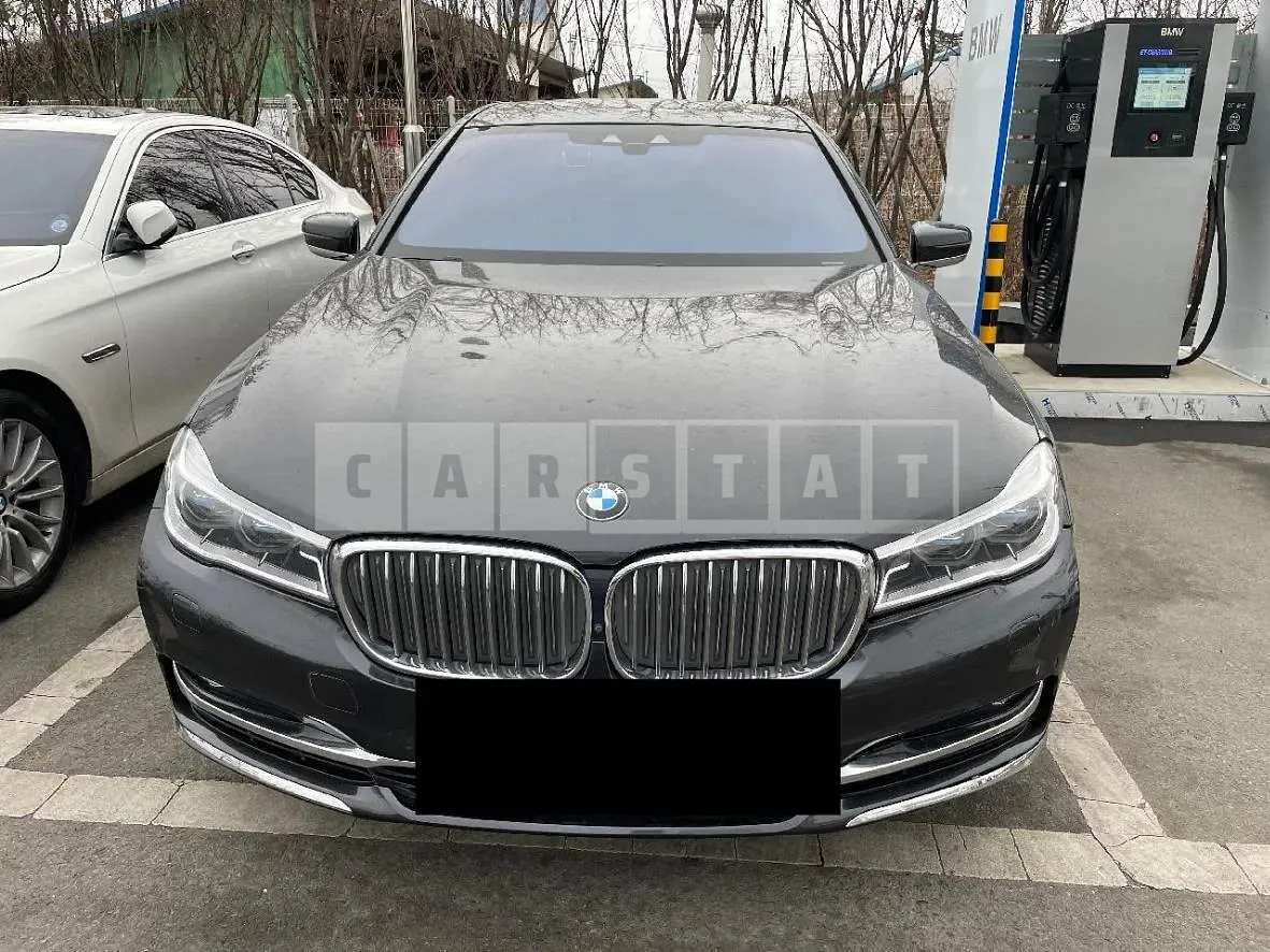 Photo 2 of 2: 2019 BMW (parts) 750Li xDrive Light — Korean insurance auction