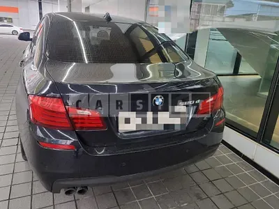 Photo 1 of 36: 2016 BMW 520d, VIN WBA5E5102GG203960 — Korean insurance auction