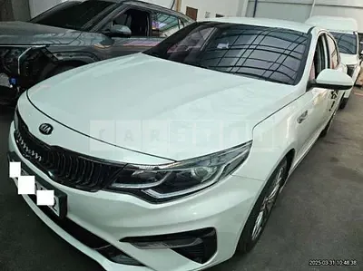 Photo 1 of 40: 2020 Kia K5 — Korean insurance auction