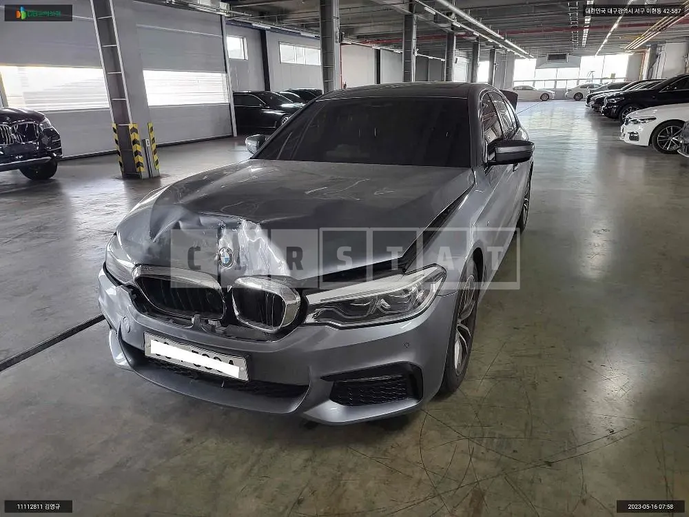 Photo 2 of 10: 2017 BMW 520d, VIN WBAJC3105HWB76790 — Korean insurance auction