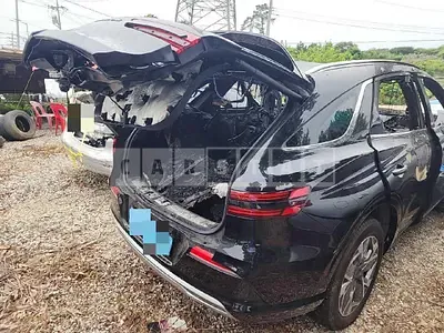 Photo 1 of 20: 2022 Genesis GV70 EV — Korean insurance auction