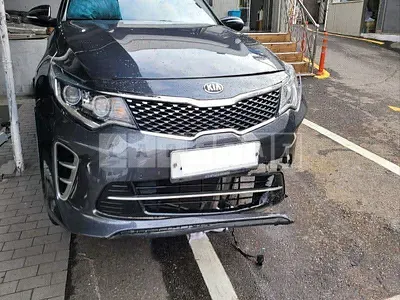 Photo 1 of 36: 2015 Kia K5, VIN KNAGU415GGA011918 — Korean insurance auction