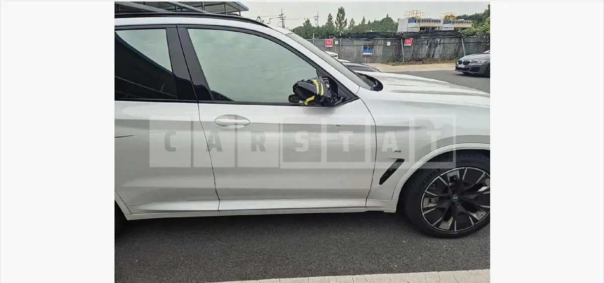 Photo 2 of 76: 2023 BMW iX3 M Sport — Korean insurance auction