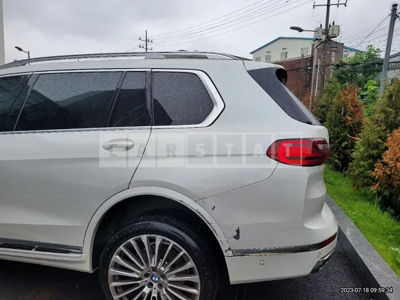 Photo 2 of 16: 2021 BMW X7 xDrive40i, VIN WBACW2105M9G34699 — Korean insurance auction