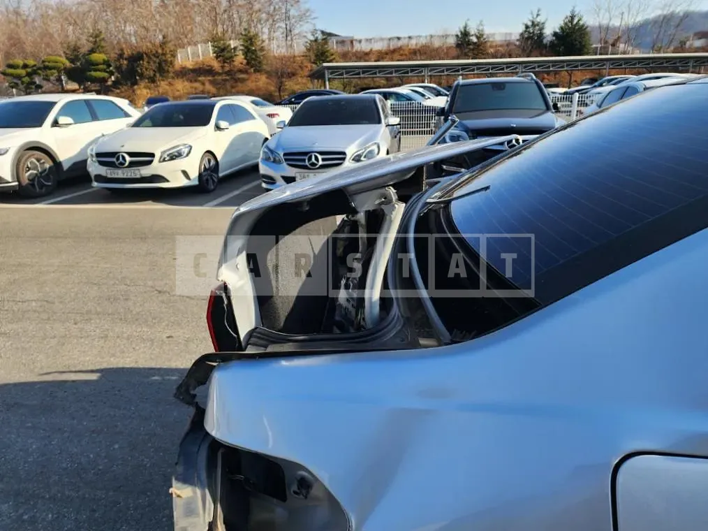 Photo 2 of 38: 2014 Mercedes-Benz E250 CDI 4Matic — Korean insurance auction