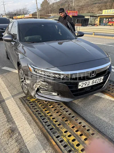 Photo 1 of 8: 2019 Honda Accord Hybrid — Korean insurance auction