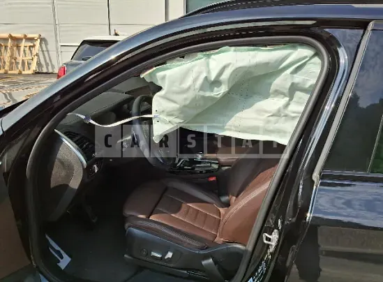 Photo 2 of 10: 2020 BMW X4 M40i — Korean insurance auction