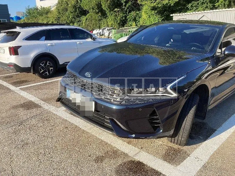 Photo 2 of 31: 2021 Kia K5 2.0 (Hybrid) — Korean insurance auction