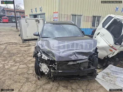 Photo 1 of 17: 2020 Hyundai Tucson, VIN KMHJ381ABLU273441 — Korean insurance auction