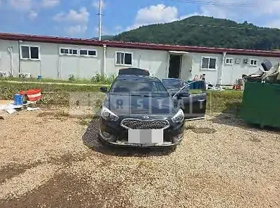 Photo 1 of 7: 2015 Kia K7 — Korean insurance auction