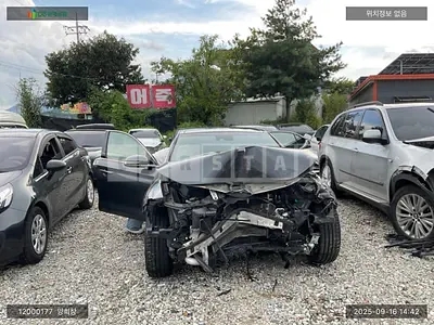 Photo 1 of 28: 2019 Genesis G70, VIN KMTG341ADKU049089 — Korean insurance auction