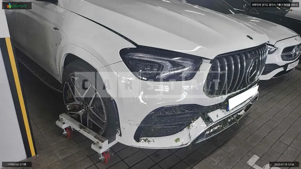 Photo 2 of 11: 2022 Mercedes-Benz GLE53 4Matic Coupe, VIN W1NFD6BB5NA799798 — Korean insurance auction