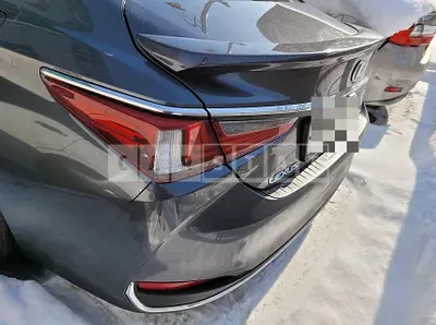 Photo 1 of 36: 2021 Lexus ES300h, VIN JTHBA1C19M2002130 — Korean insurance auction