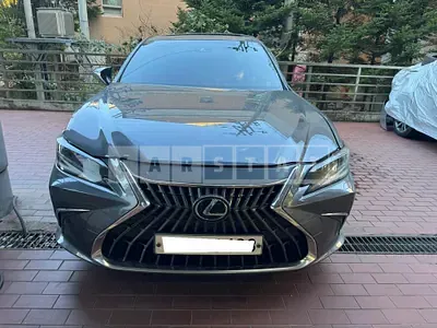 Photo 1 of 30: 2023 Lexus ES300h, VIN JTHBA1C12P2019601 — Korean insurance auction