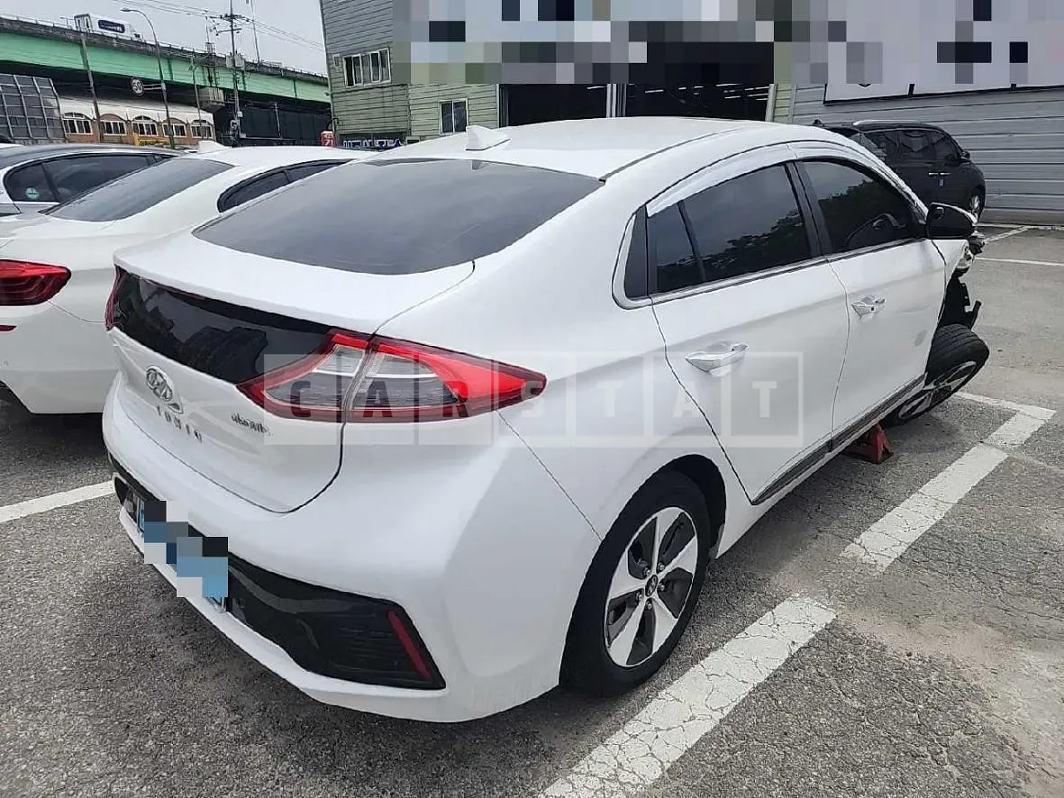 Photo 2 of 13: 2018 Hyundai IONIQ Electric — Korean insurance auction