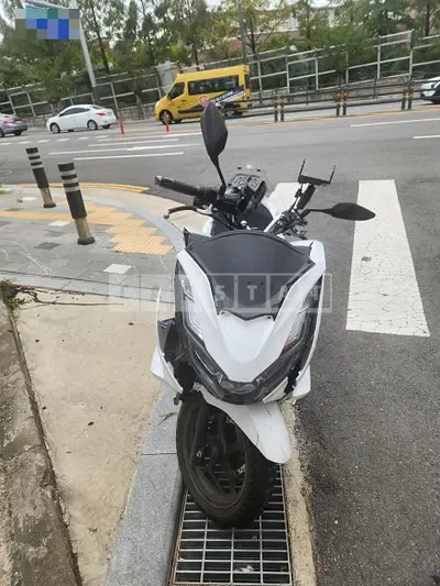 Photo 1 of 15: 2022 Honda (Two-Wheel) PCX125 — Korean insurance auction