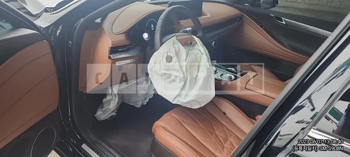 Photo 2 of 24: 2023 Genesis G80 2.5T (AWD) — Korean insurance auction
