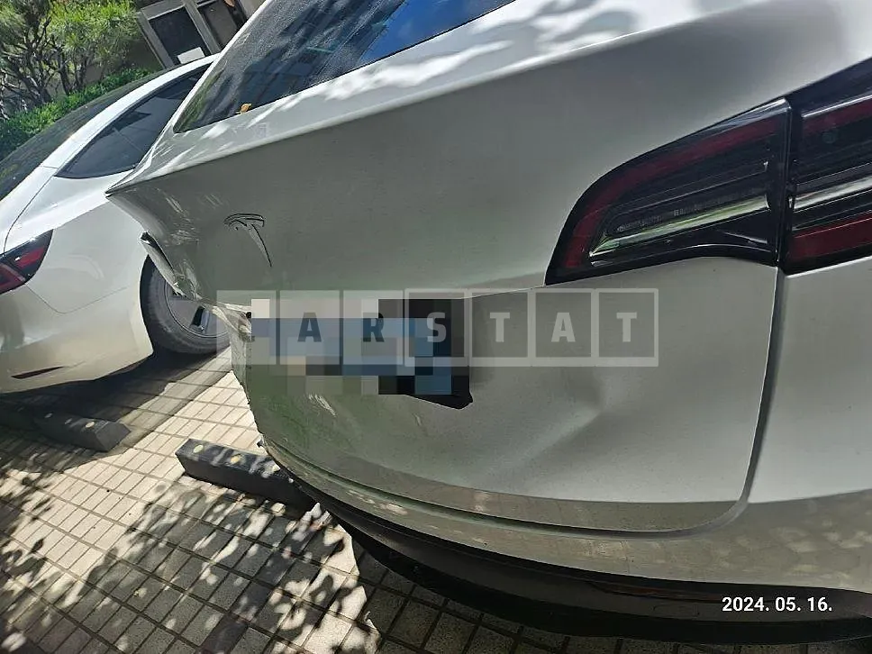 Photo 2 of 9: 2023 Tesla Model Y RWD — Korean insurance auction