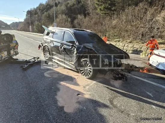 Photo 2 of 15: 2023 Hyundai Palisade, VIN KMHR581EDPU564431 — Korean insurance auction