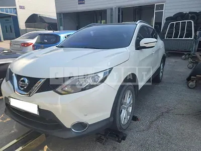 2015 Nissan /Qashqai