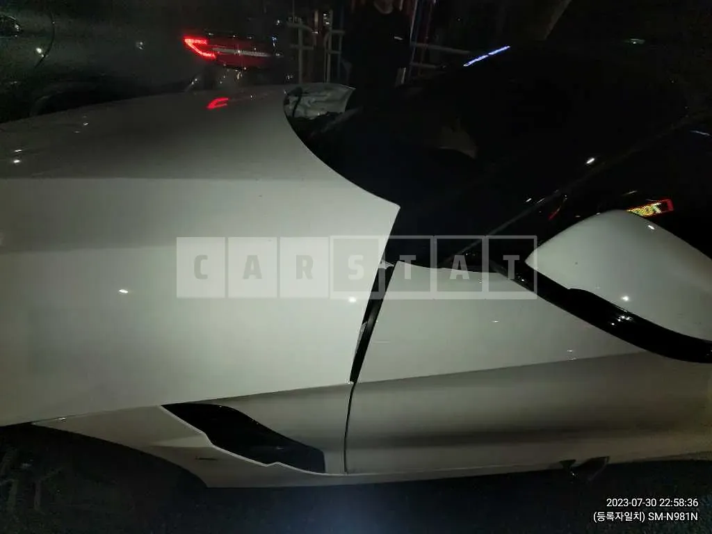 Photo 2 of 26: 2022 BMW Z4 sDrive 20i, VIN WBAHF7104NWX55629 — Korean insurance auction