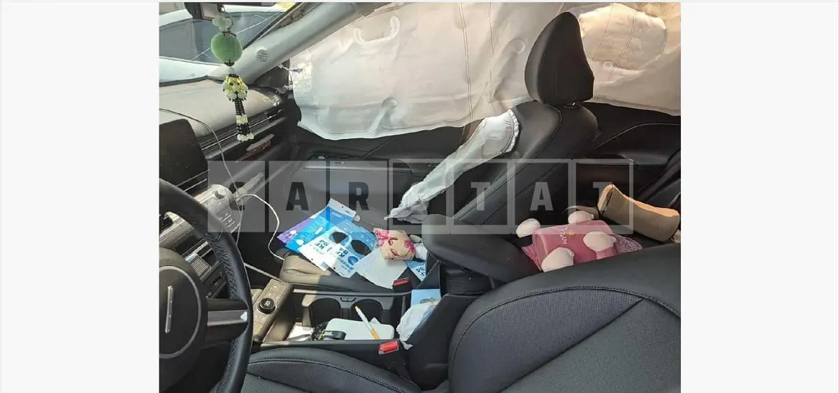 Photo 2 of 9: 2023 Hyundai Kona Hybrid — Korean insurance auction