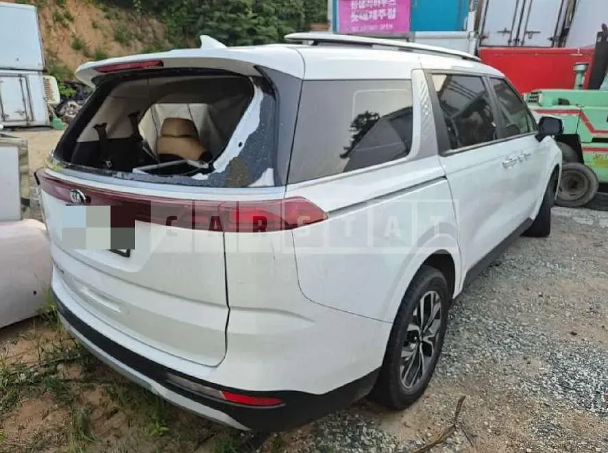Photo 2 of 14: 2020 Kia Carnivals — Korean insurance auction