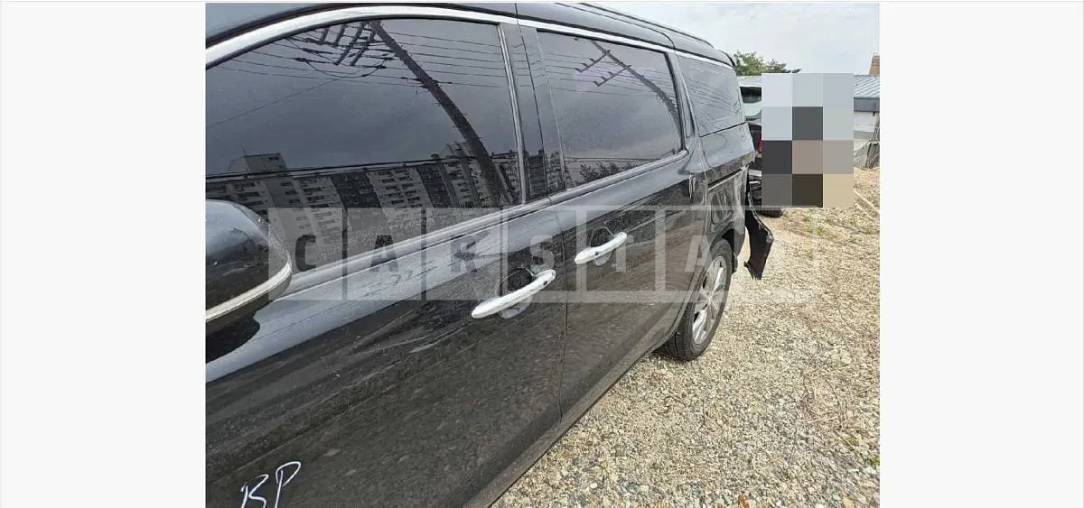 Photo 2 of 26: 2018 Kia Carnivals — Korean insurance auction