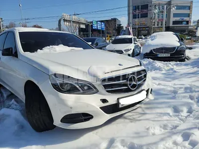 Photo 1 of 9: 2016 Mercedes-Benz E220 BlueTec, VIN WDDHF0AB5GB277006 — Korean insurance auction