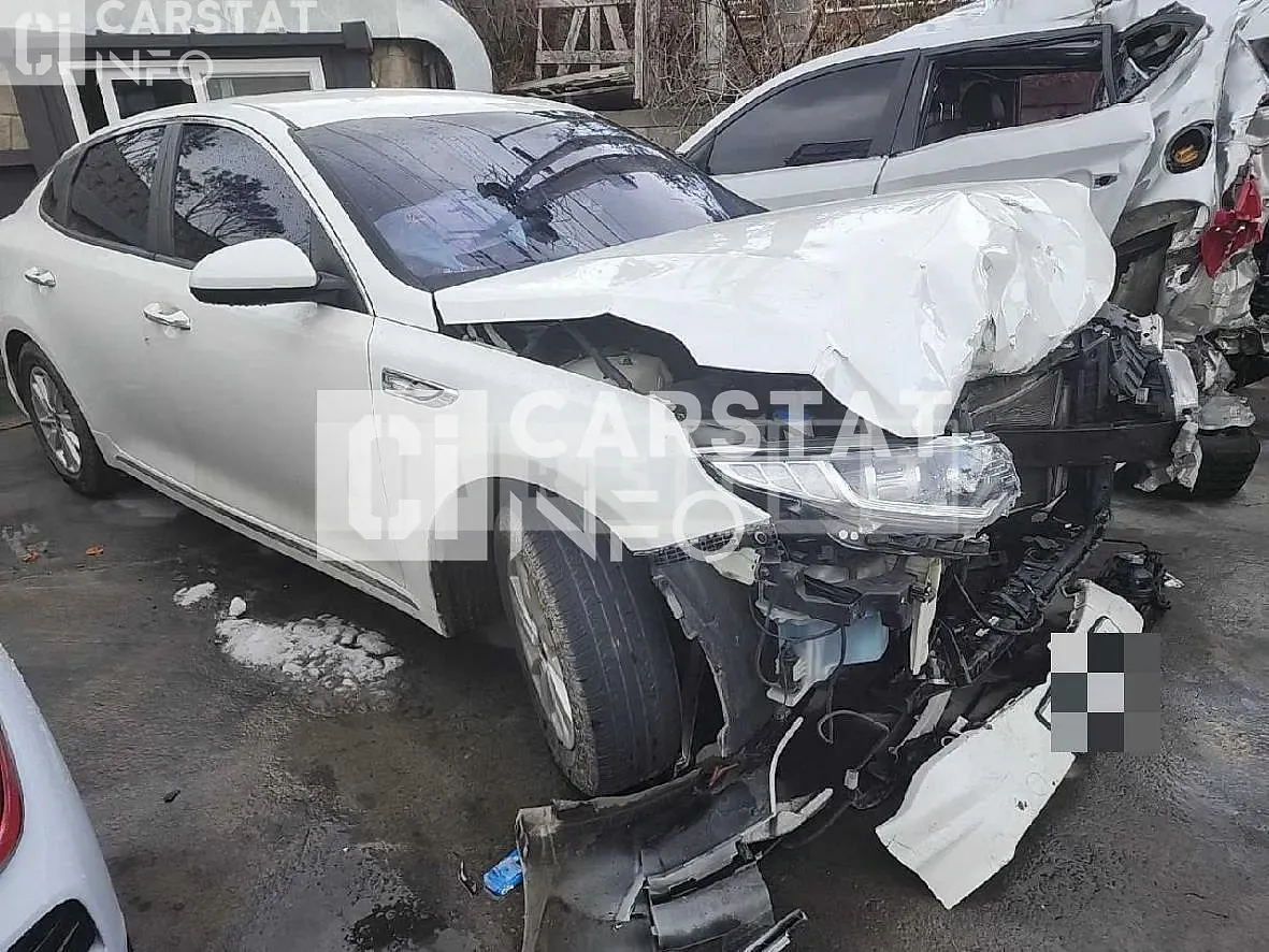 Photo 2 of 11: 2016 Kia K5 2.0(LPI) — Korean insurance auction