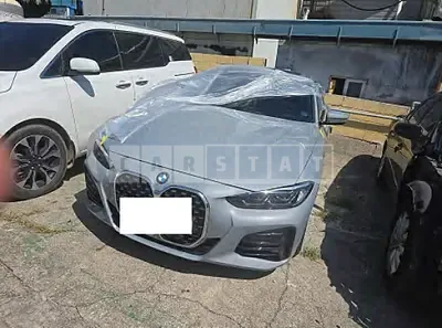 Photo 1 of 17: 2024 BMW 420i Coupe — Korean insurance auction