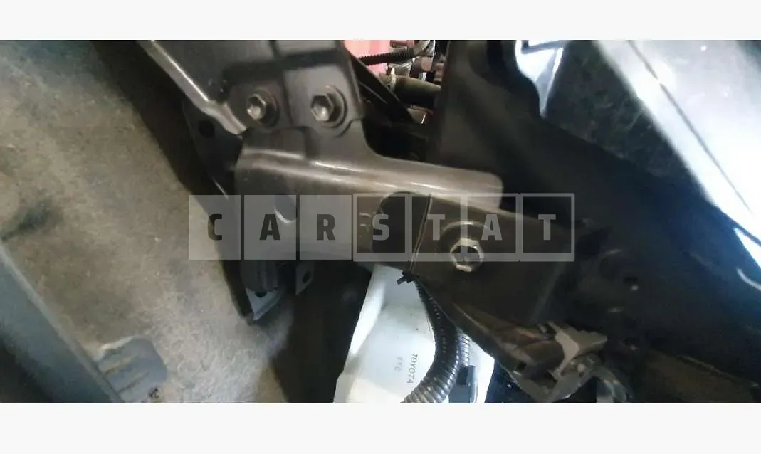 Photo 2 of 5: 2019 Lexus (parts) UX250h 2WD Headlamp — Korean insurance auction