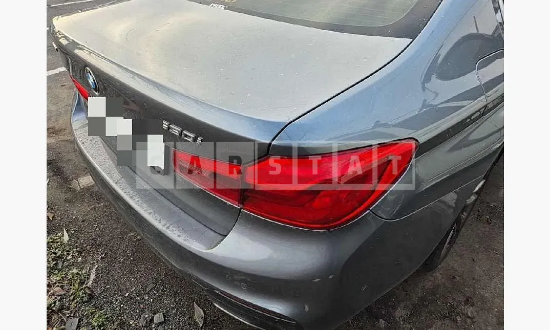 Photo 2 of 16: 2018 BMW 530i xDrive — Korean insurance auction