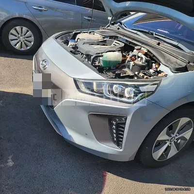 Photo 1 of 18: 2017 Hyundai Modern Ionic Electric, VIN KMHC051HFHU008258 — Korean insurance auction