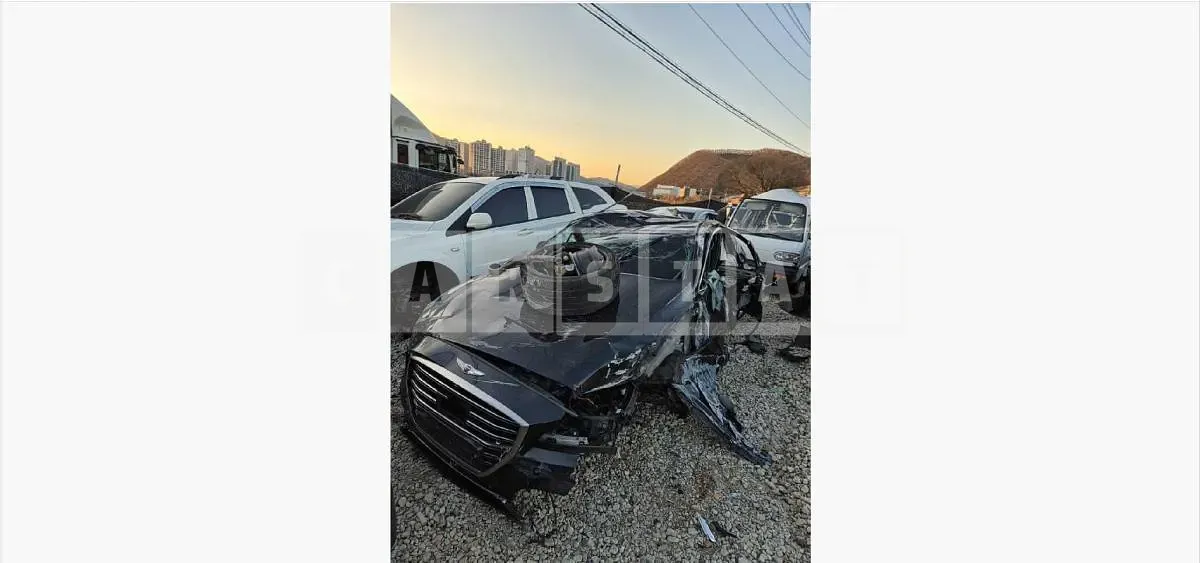 Photo 2 of 8: 2018 Genesis G80 3.3 — Korean insurance auction