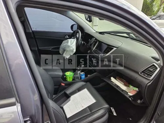 Photo 2 of 6: 2018 Hyundai Tucson — Korean insurance auction
