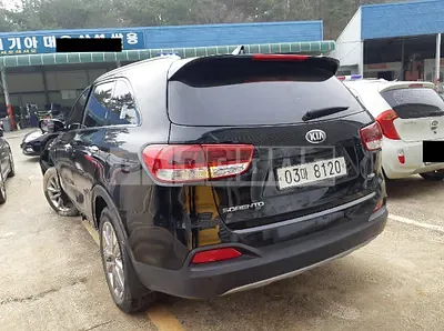 Photo 1 of 11: 2017 Kia Sorento, VIN KNAPH81BBHA334512 — Korean insurance auction