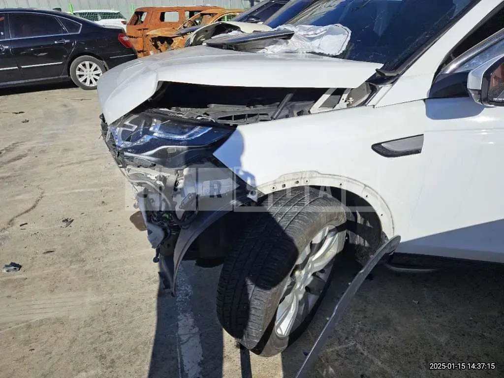 Photo 2 of 23: 2016 Land Rover Discovery Sports 2.0d, VIN SALCA2BN7GH620816 — Korean insurance auction