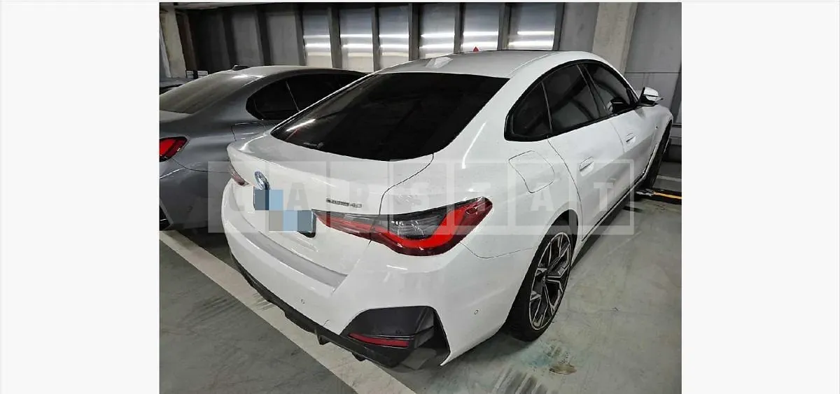 Photo 2 of 83: 2022 BMW i4 eDrive40 — Korean insurance auction