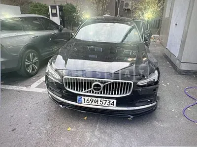 2021 Volvo S90 B5