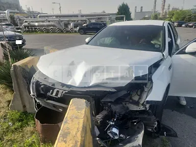 Photo 1 of 8: 2016 Kia K5 — Korean insurance auction