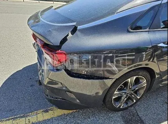 Photo 2 of 13: 2021 Kia K5 — Korean insurance auction