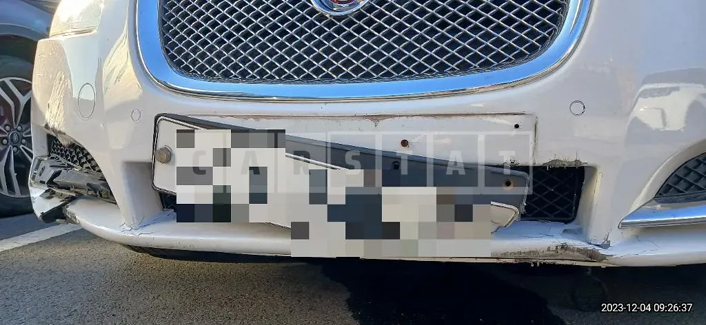 Photo 2 of 11: 2015 Jaguar XF 3.0SC, VIN SAJAJ06F5F8U72445 — Korean insurance auction