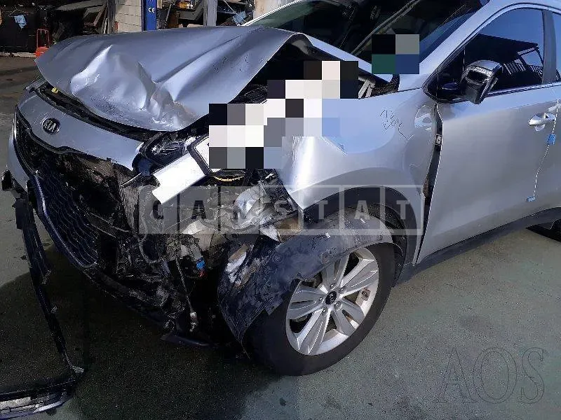 Photo 2 of 47: 2017 Kia Sportage 2.0 (4WD), VIN KNAPM813DHK287301 — Korean insurance auction