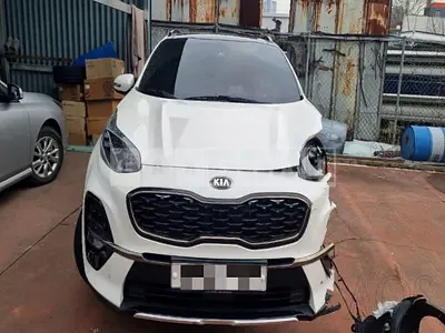 Photo 1 of 42: 2019 Kia Sportage The Bold R2.0 Diesel, VIN KNAPR813DKK734676 — Korean insurance auction